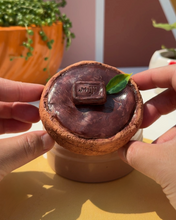 MOLTEN CHOCOLATE CHEESE TART