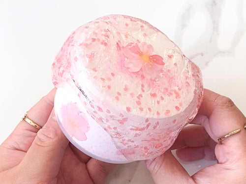 SAKURA PETAL CAKE