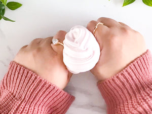 MY MELODY: ALMOND GATEAU