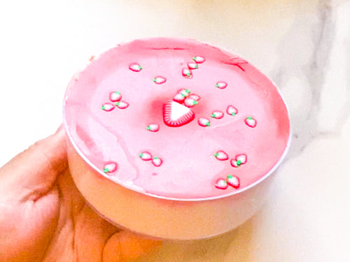 STRAWBERRY COTTON CHEESECAKE