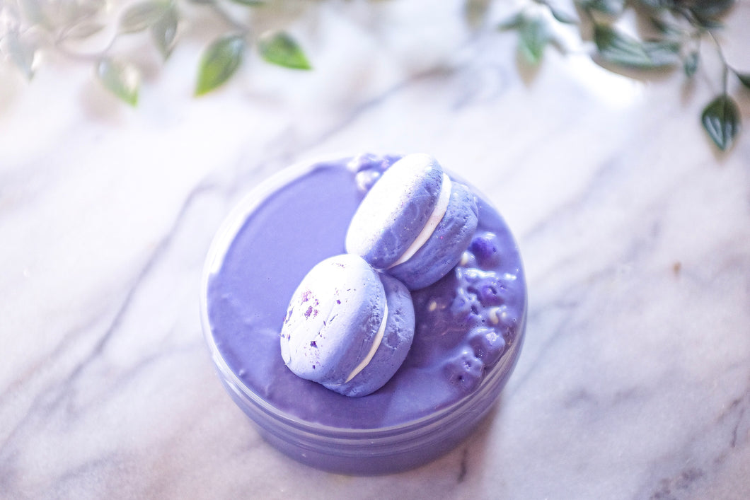 Ube Macarons ★