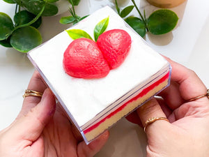 STRAWBERRY CREAM CAKE