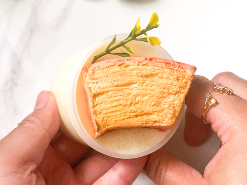 VANILLA HONEY BAUMKUCHEN
