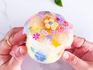 USAHANA: GROOVY FLOWER CAKE
